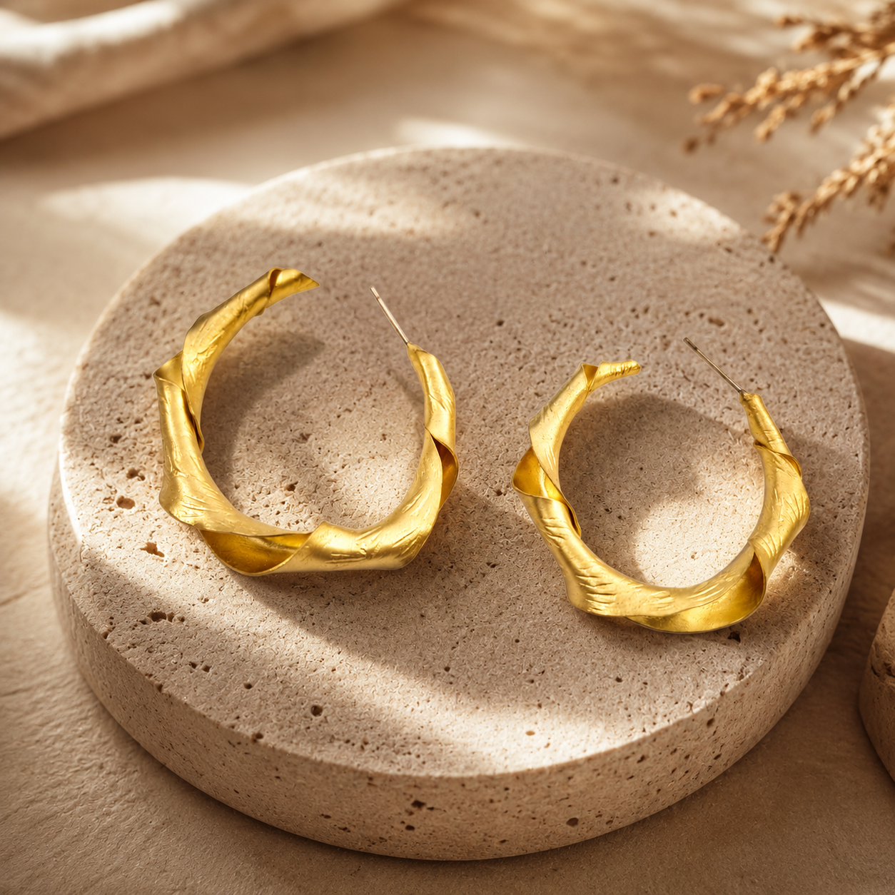 Round Earring